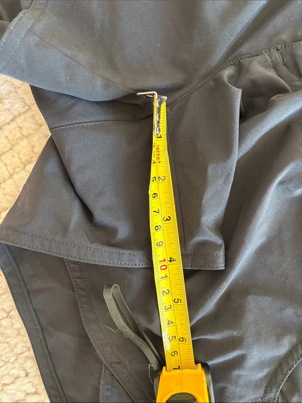 Athleta Women’s Shorts - black, size 2